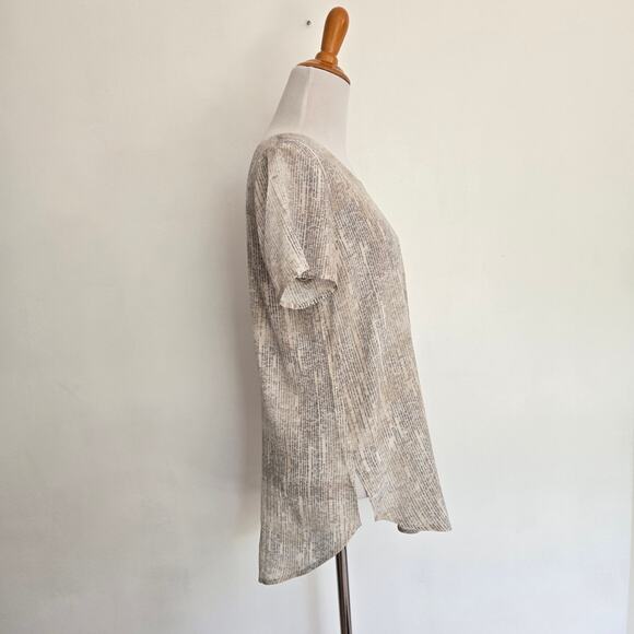 Eileen Fisher Metaphor Silk Blouse Printed Neutrals Relaxed Fit Gray Women XS - Picture 3 of 11